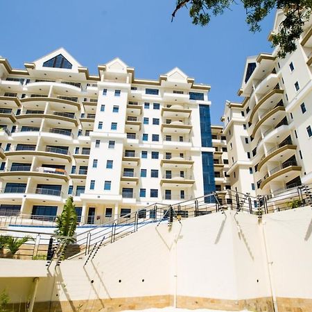 Penthouse Five - The Beautiful 3Br En-Suite Apt Mombaça Exterior foto
